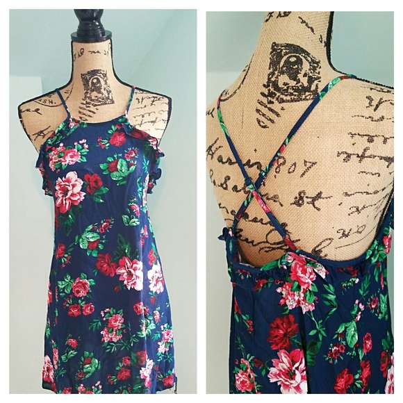 Floral mini shift dress - Picture 2 of 5